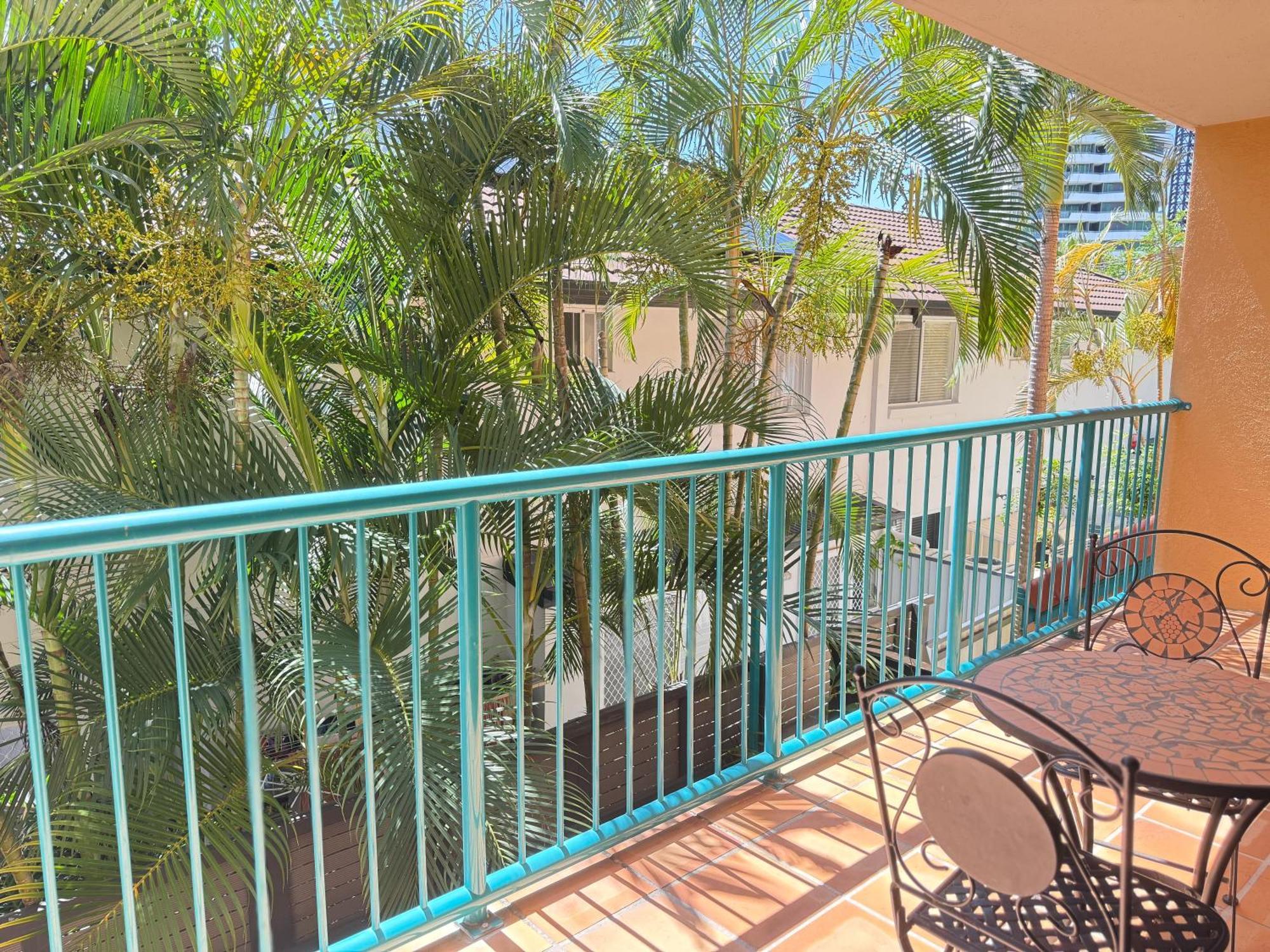 Karana Palms Resort Gold Coast Buitenkant foto