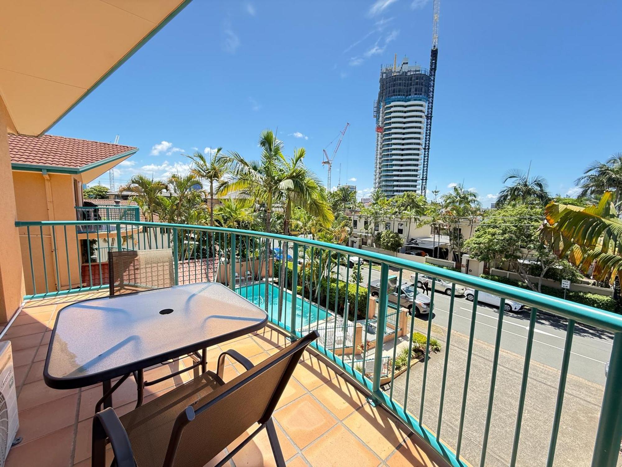 Karana Palms Resort Gold Coast Buitenkant foto
