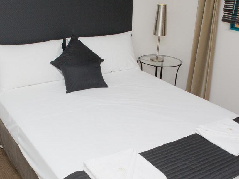 Karana Palms Resort Gold Coast Buitenkant foto
