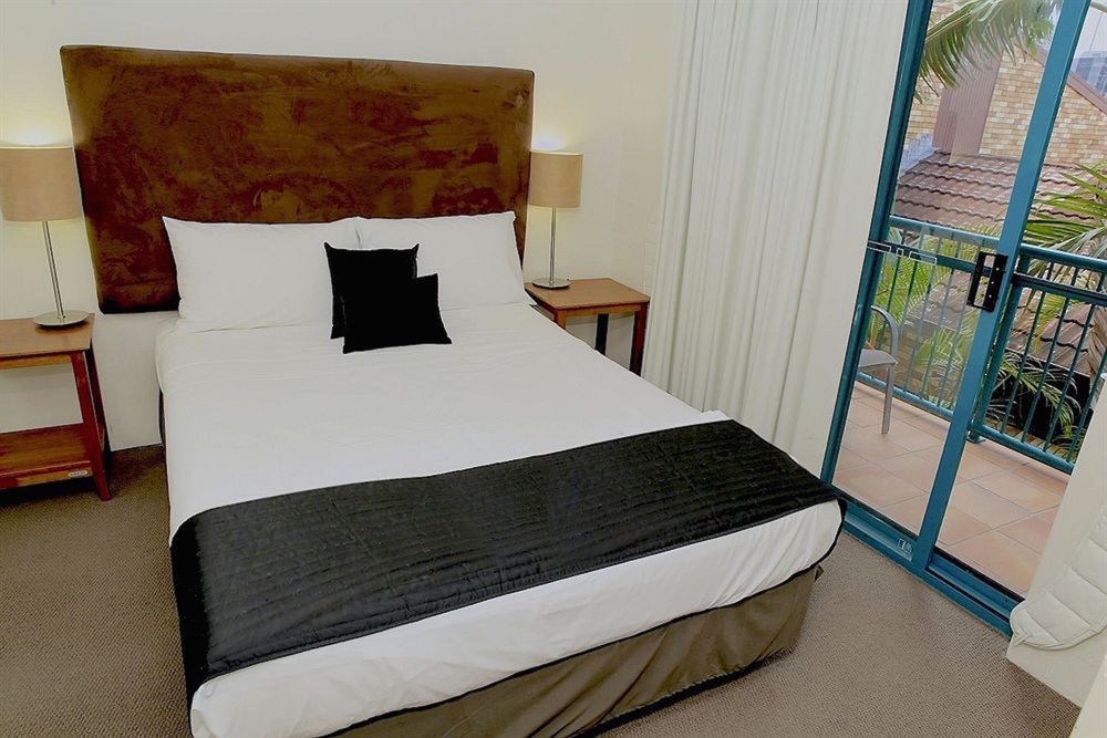Karana Palms Resort Gold Coast Buitenkant foto
