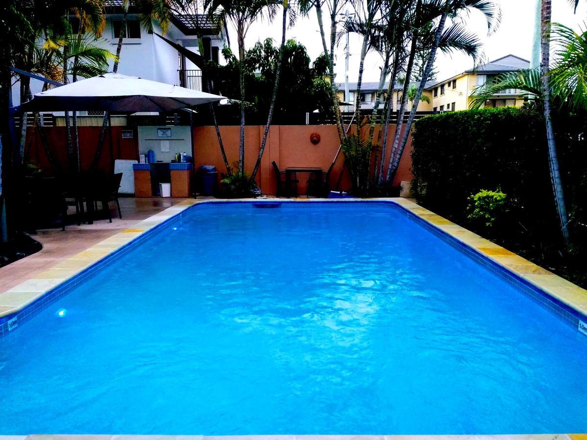 Karana Palms Resort Gold Coast Buitenkant foto